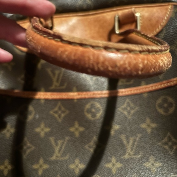 Authentic LV Monogram Deauville Tote - Picture 10 of 12